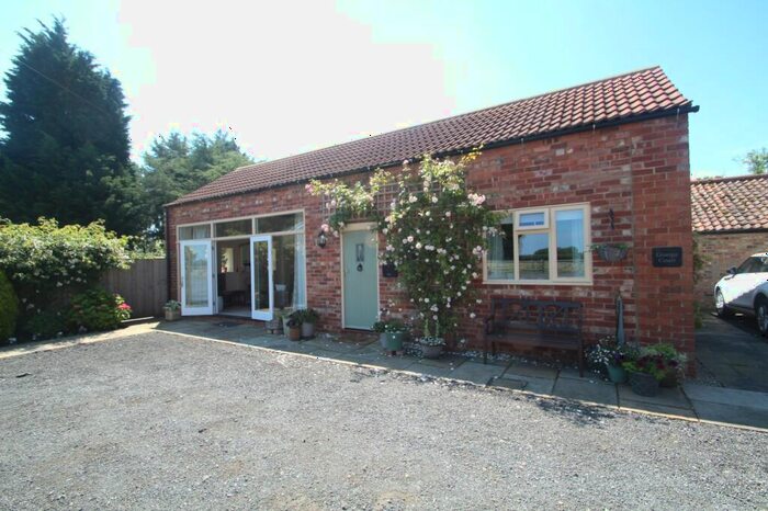 2 Bedroom Detached House To Rent In Little Fenton Lane, Sherburn In Elmet, Leeds, North Yorkshire, LS25