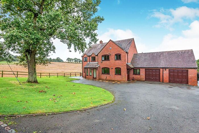 4 Bedroom Detached House To Rent In Newtown Lane, Romsley, Halesowen, West Midlands, B62
