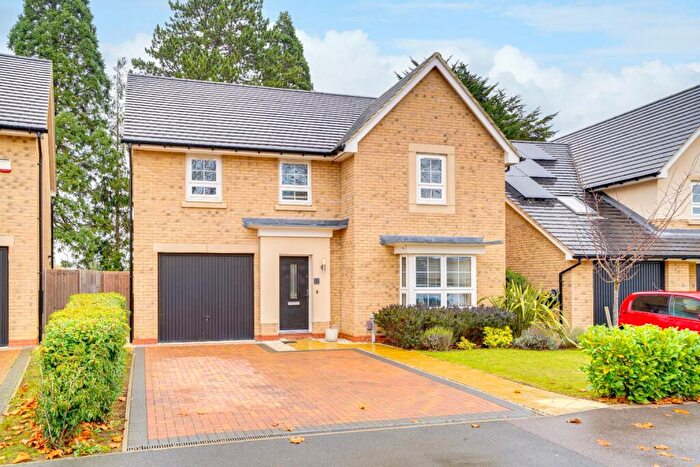 4 Bedroom Detached House For Sale In Wilson Way, St. Ives, Cambridgeshire, PE27