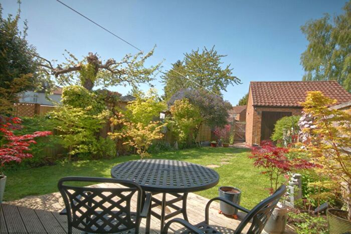 4 Bedroom End Of Terrace House For Sale In Binswood Avenue, Oxford, OX3