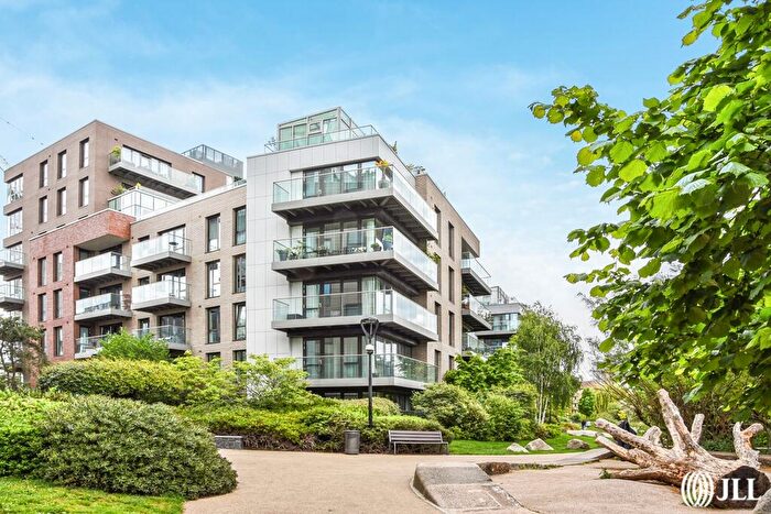 1 Bedroom Apartment For Sale In Rivulet Apartments, N4