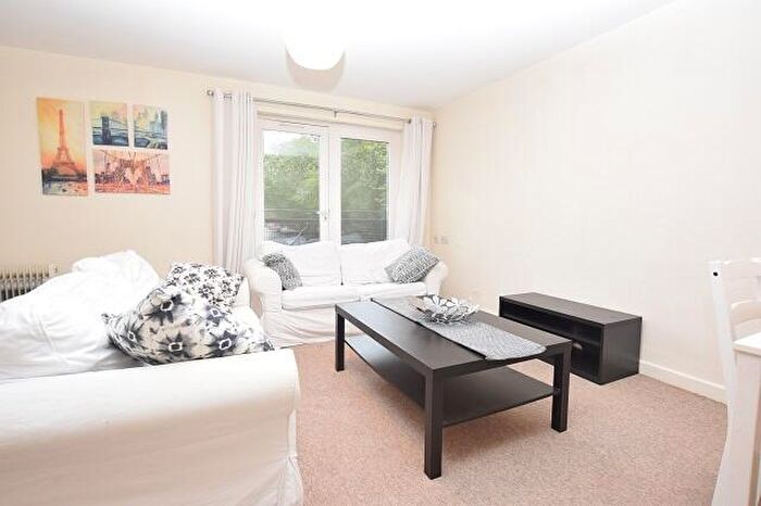 2 Bedroom Apartment To Rent In Broomspring Close, S3