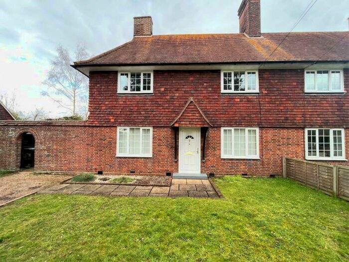 3 Bedroom Village House To Rent In Wisley Lane, Wisley, GU23
