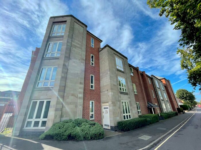 2 Bedroom Apartment To Rent In The School Yard, Derby, DE1