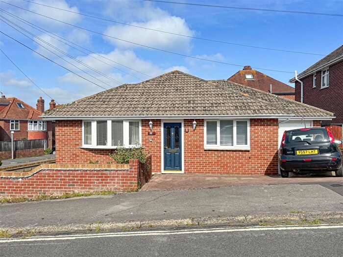 2 Bedroom Detached Bungalow For Sale In Lynmoor Road, Lodmoor, DT4