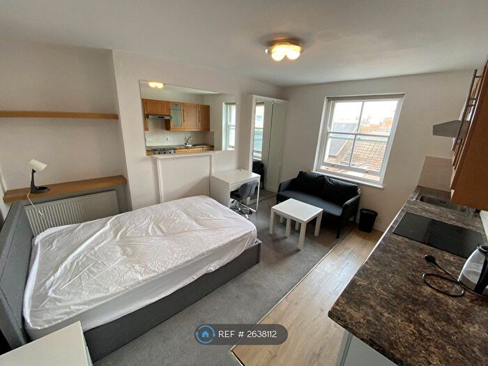 Studio To Rent In Norfolk Square, Brighton, BN1