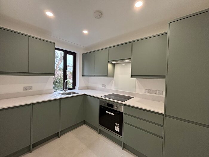 1 Bedroom Flat To Rent In The Oasis, Widmore Road, Bromley, Kent, BR1