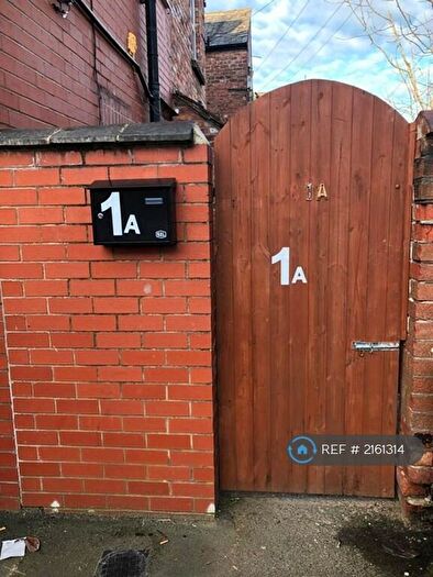 1 Bedroom Flat To Rent In Turnbul Road, Manchester, M18