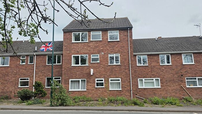 2 Bedroom Flat For Sale In Heather Close, Southam, CV47