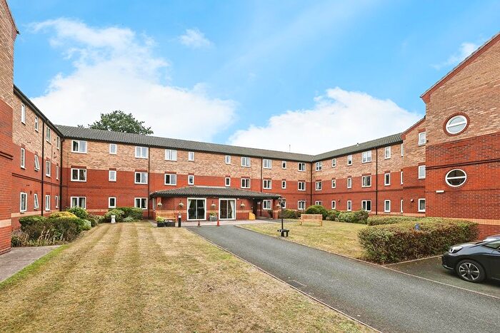 2 Bedroom Flat For Sale In St. Annes Way, Kingstanding, Birmingham, B44
