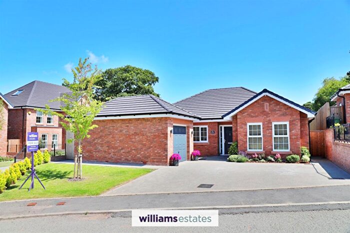 3 Bedroom Detached Bungalow For Sale In Llys Wylfa, Off Bryn Gobaith, St Asaph, LL17