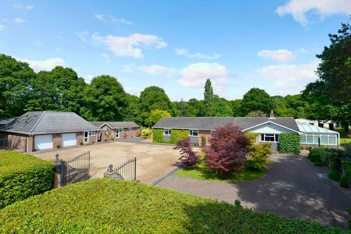 6 Bedroom Detached Bungalow For Sale In Somersbury Lane, Ewhurst, Cranleigh, GU6