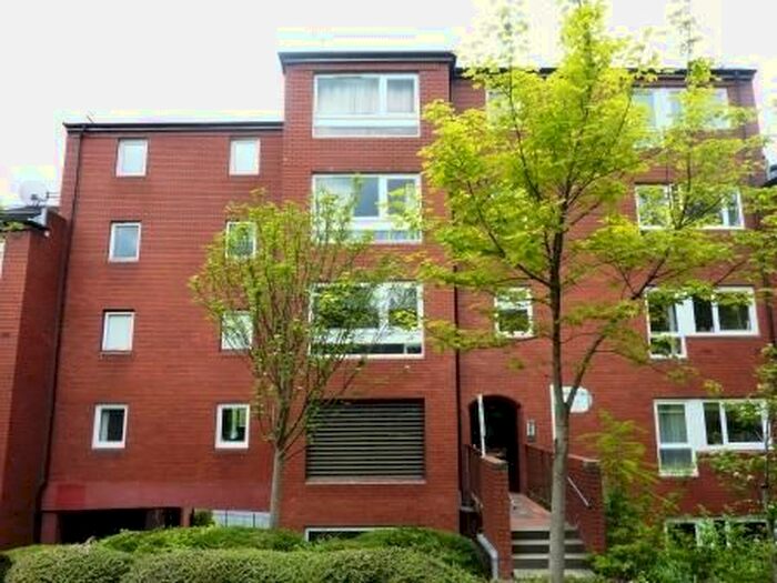 Studio To Rent In Buccleuch Street, Glasgow, G3