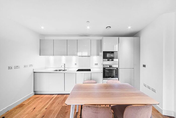 1 Bedroom Flat For Sale In Brick Kiln One, Station Road Lewisham, SE13