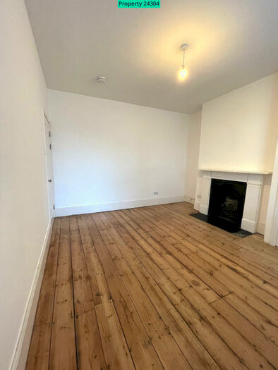 5 Bedroom Semi-Detached House To Rent In Pepys Road, London, SE14