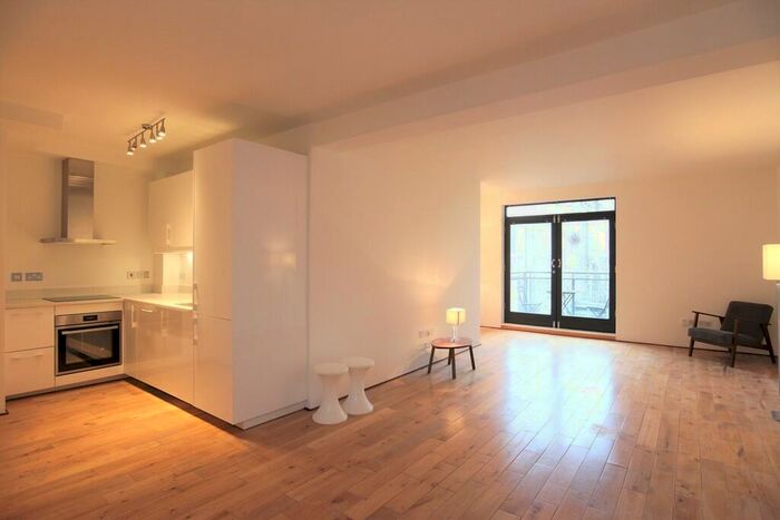 2 Bedroom Flat To Rent In Rufford Street, N1