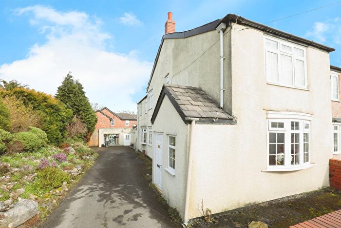 3 Bedroom Semi-Detached House For Sale In Hartford Road, Davenham, Northwich, CW9