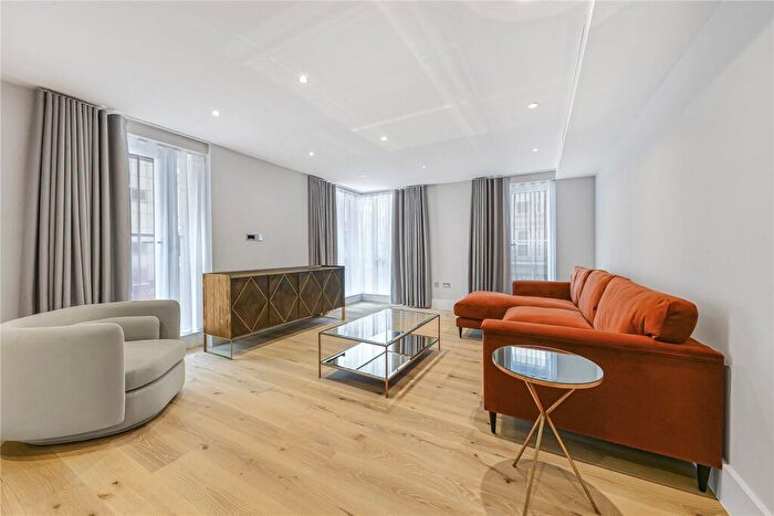 3 Bedroom Apartment To Rent In Baker Street, London, NW1