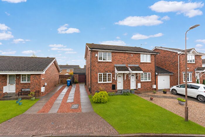 2 Bedroom Semi Detached House For Sale In Jones Green, Livingston, EH54