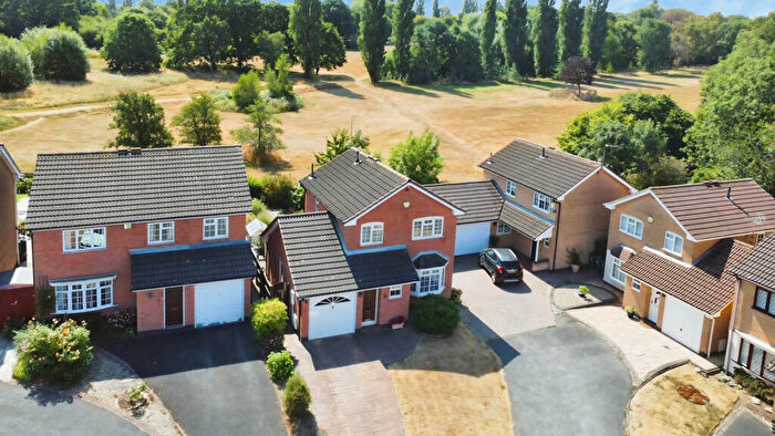 3 Bedroom Detached House For Sale In Springfield Close, Glenfield, Leicester, Leicestershire, LE3