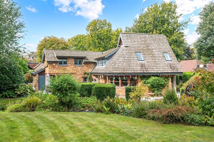 4 Bedroom House For Sale In High Road, Chipstead, Coulsdon, CR5