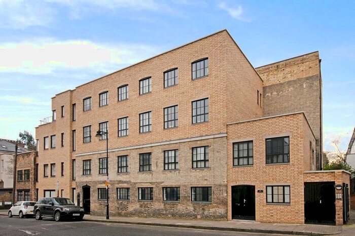 1 Bedroom Flat To Rent In Maxfield Court, B Orleston Road, N7