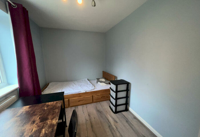 2 Bedroom Flat To Rent In Flambard Road, Harrow, HA1