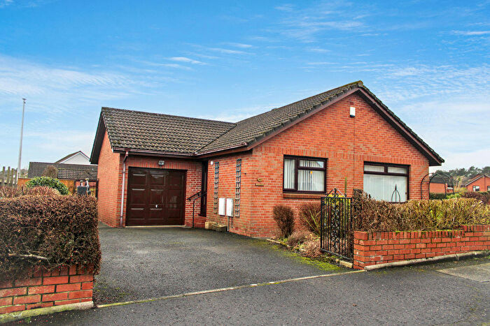 2 Bedroom Detached Bungalow For Sale In Northfield Gardens, Clackmannan, FK10