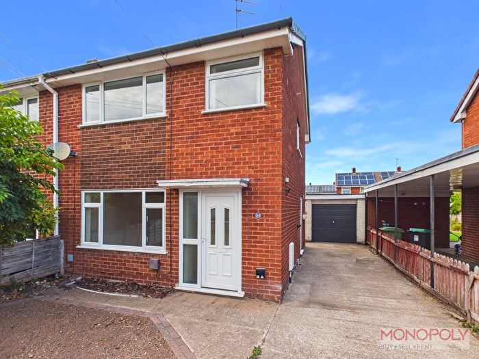 3 Bedroom Semi-Detached House To Rent In Ffordd Morgan, Llay, LL12