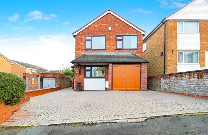 3 Bedroom Detached House For Sale In Stringers Hill, Hednesford, Cannock, WS12