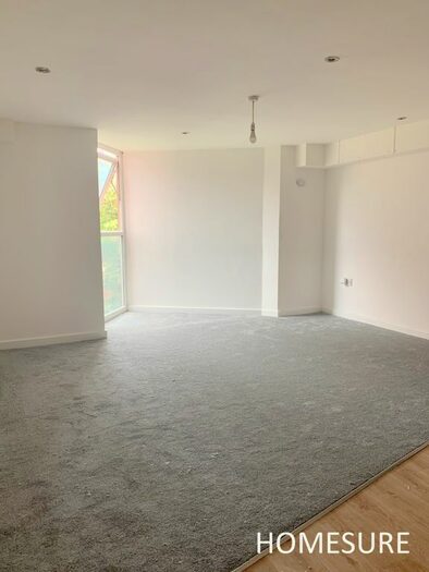 1 Bedroom Flat To Rent In Bentley Court, A Gladstone Road, Seaforth, L21