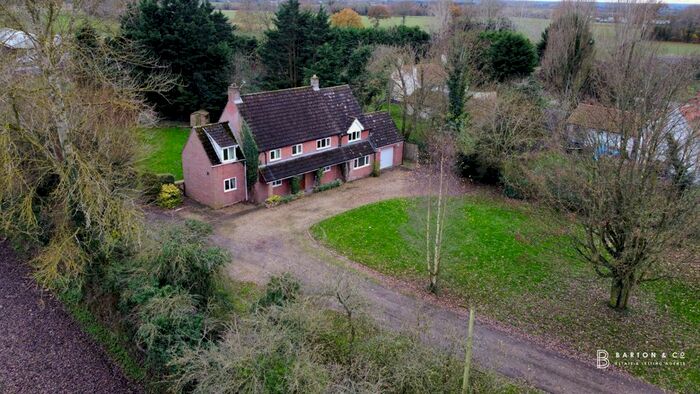 5 Bedroom Detached House For Sale In Thetford Road, South Lopham, Diss IP22