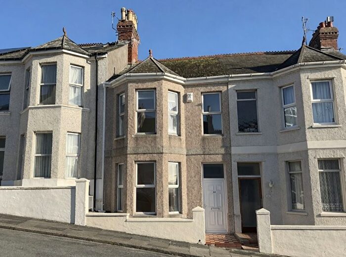 3 Bedroom Terraced House For Sale In Durham Avenue, Plymouth, PL4