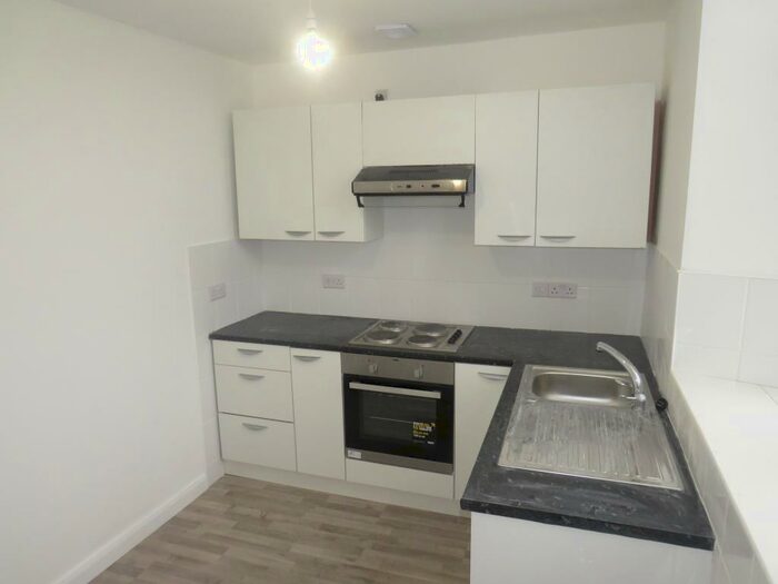 2 Bedroom Apartment To Rent In Llantrisant Road, Graig, Pontypridd, CF37