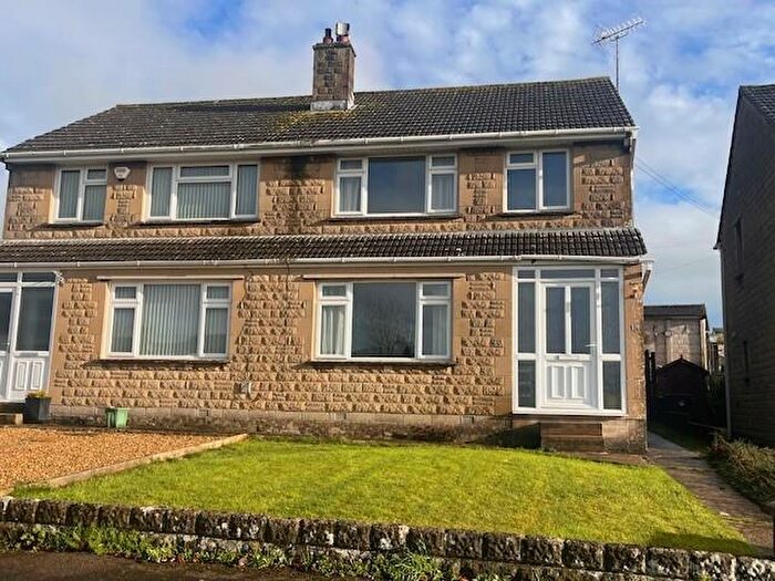 3 Bedroom Semi Detached House To Rent In Eastern Avenue, Chippenham, SN15