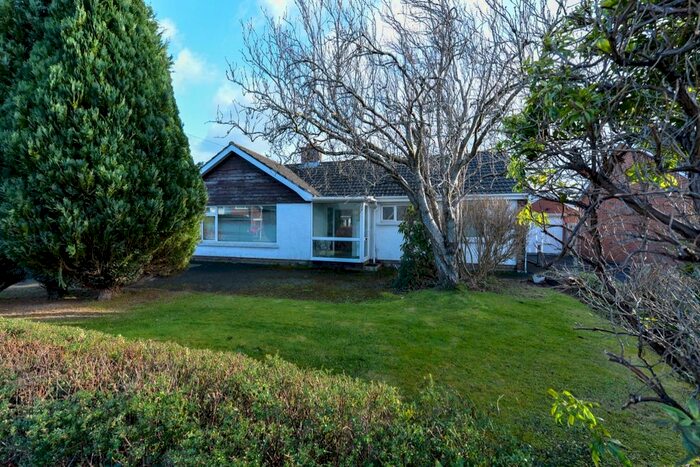 3 Bedroom Bungalow For Sale In Rosepark Central, Belfast, BT5
