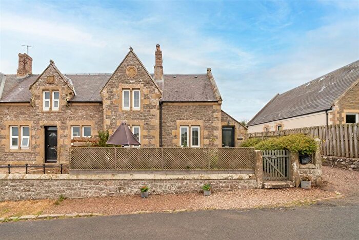 2 Bedroom Cottage For Sale In Hollybank, Peelwalls Cottages, Ayton, TD14