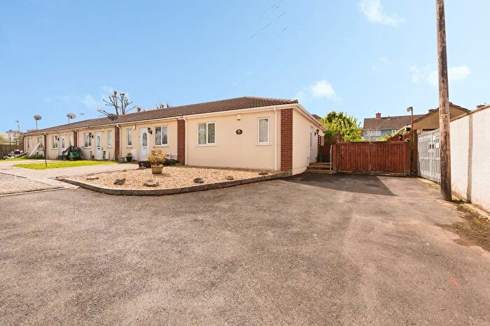 2 Bedroom Bungalow For Sale In Randolph Close, Bristol, Avon, BS13
