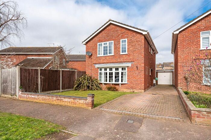 4 Bedroom Detached House For Sale In Selwyn Drive, Belton, NR31