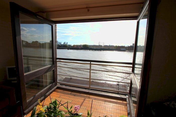 1 Bedroom Flat To Rent In New Crane Place, London, E1W