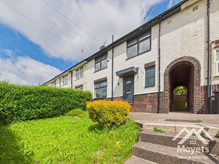 3 Bedroom Terraced House To Rent In Laxey Road, Blackburn. Lancs., BB2