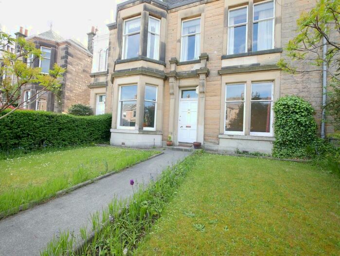 3 Bedroom Flat To Rent In Gilmour Road, Newington, Edinburgh, EH16