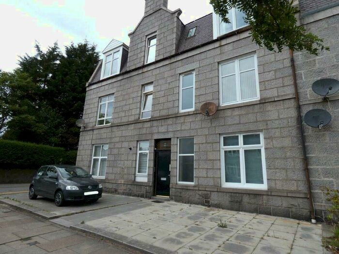 1 Bedroom Flat To Rent In Union Grove, City Centre, Aberdeen, AB10