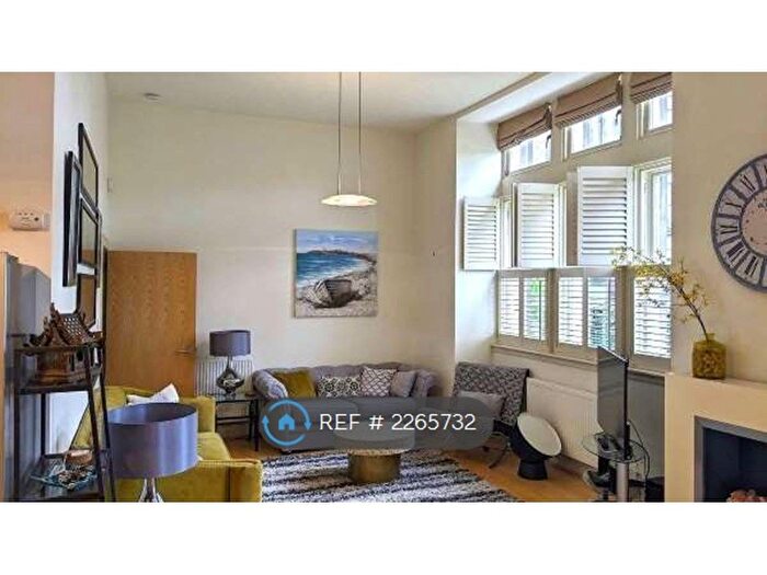 2 Bedroom Flat To Rent In Edinburgh, Edinburgh, EH6