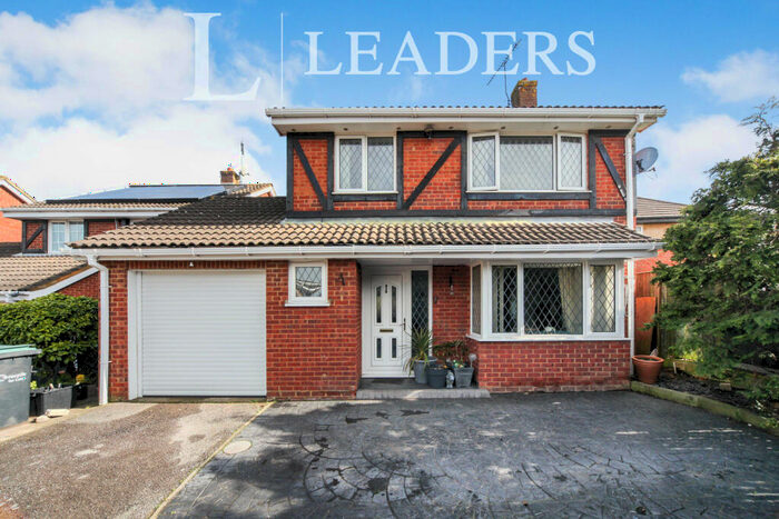 5 Bedroom Property To Rent In Swan Mead -, LU4