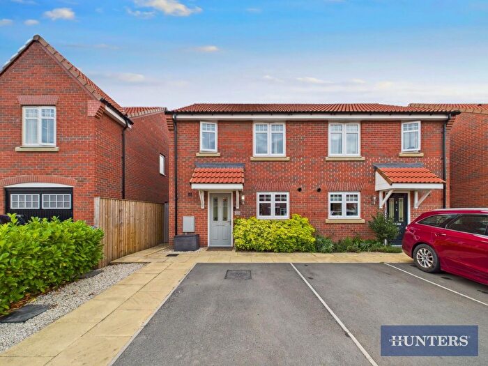2 Bedroom Semi-detached House For Sale In Swale Close, Langthorpe, YO51