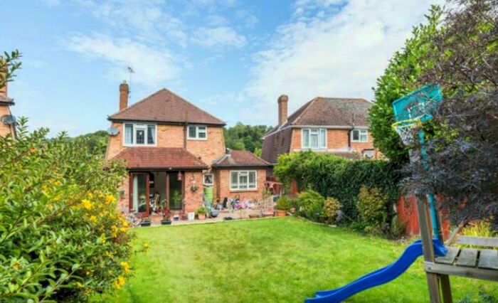 4 Bedroom Detached House To Rent In The Ruffetts, South Croydon, CR2