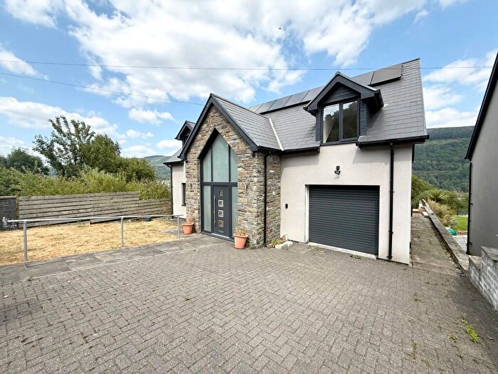 5 Bedroom Detached House For Sale In Clarence Street, Mountain Ash, CF45
