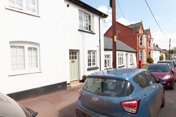 2 Bedroom Cottage To Rent In Bullen Street, Thorverton, EX5