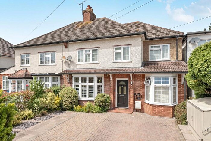 4 Bedroom Semi-Detached House For Sale In Windermere Road, Coulsdon, CR5